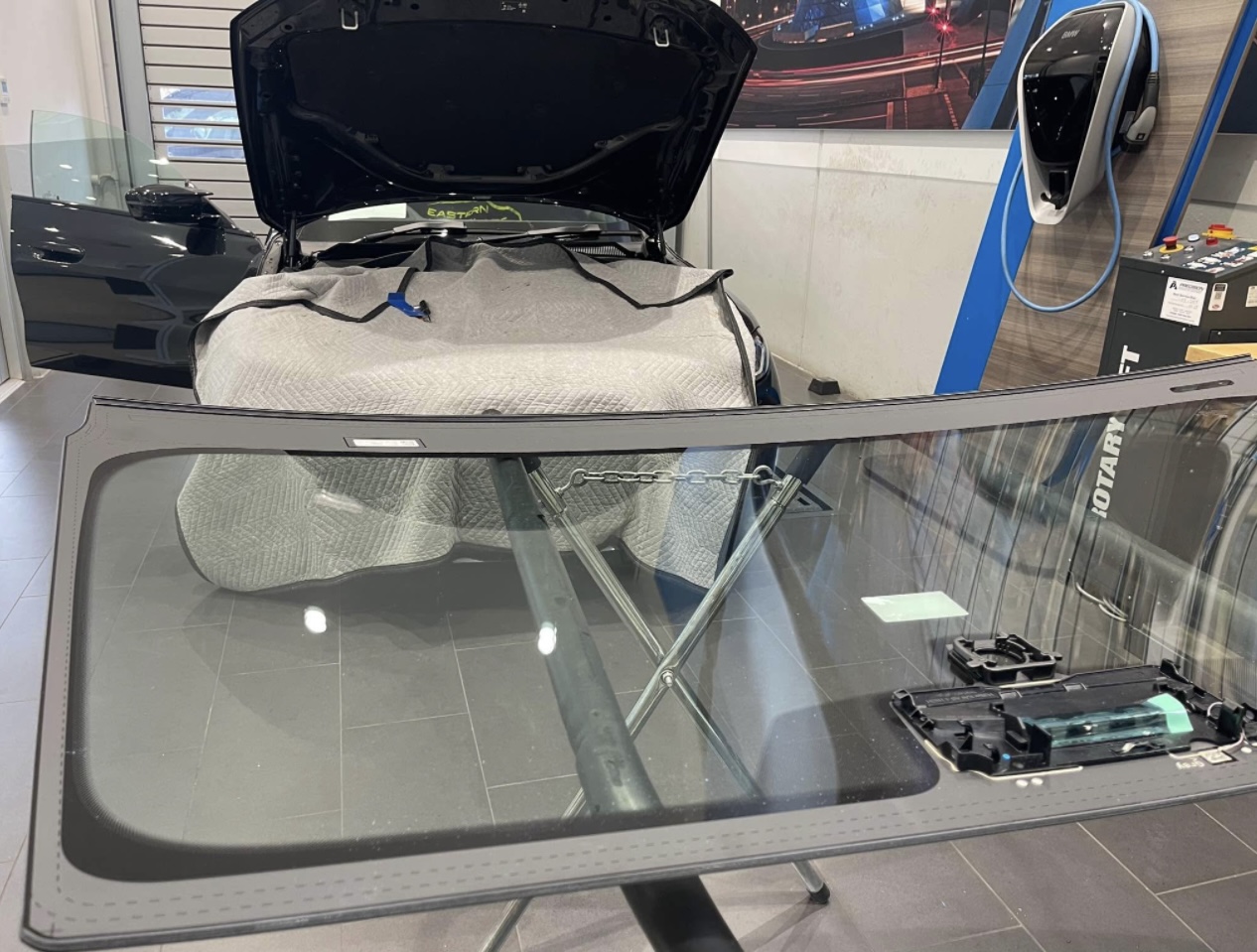 Auto Glass Replacement Experts