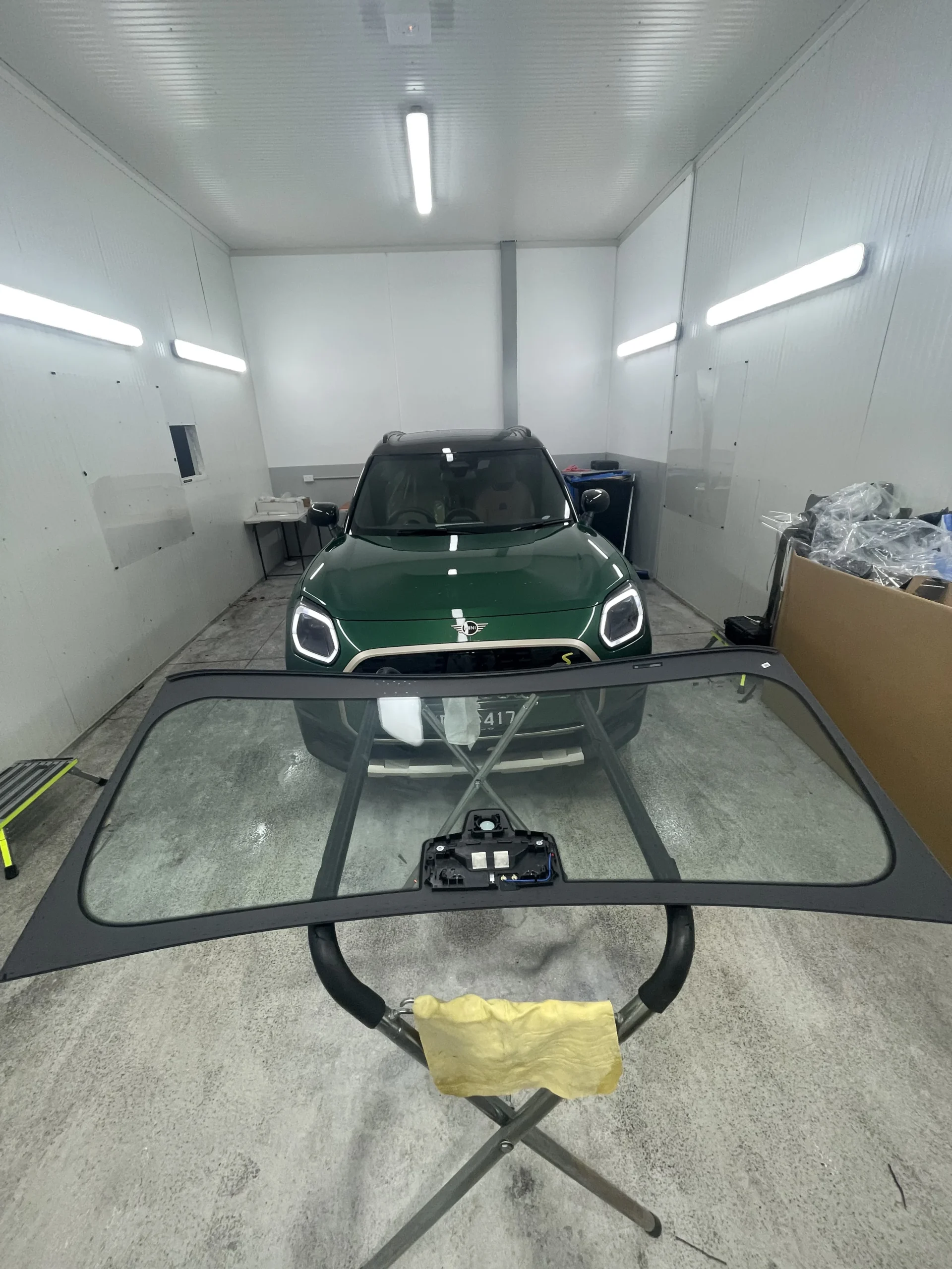 Mini Cooper Windscreen Replacement