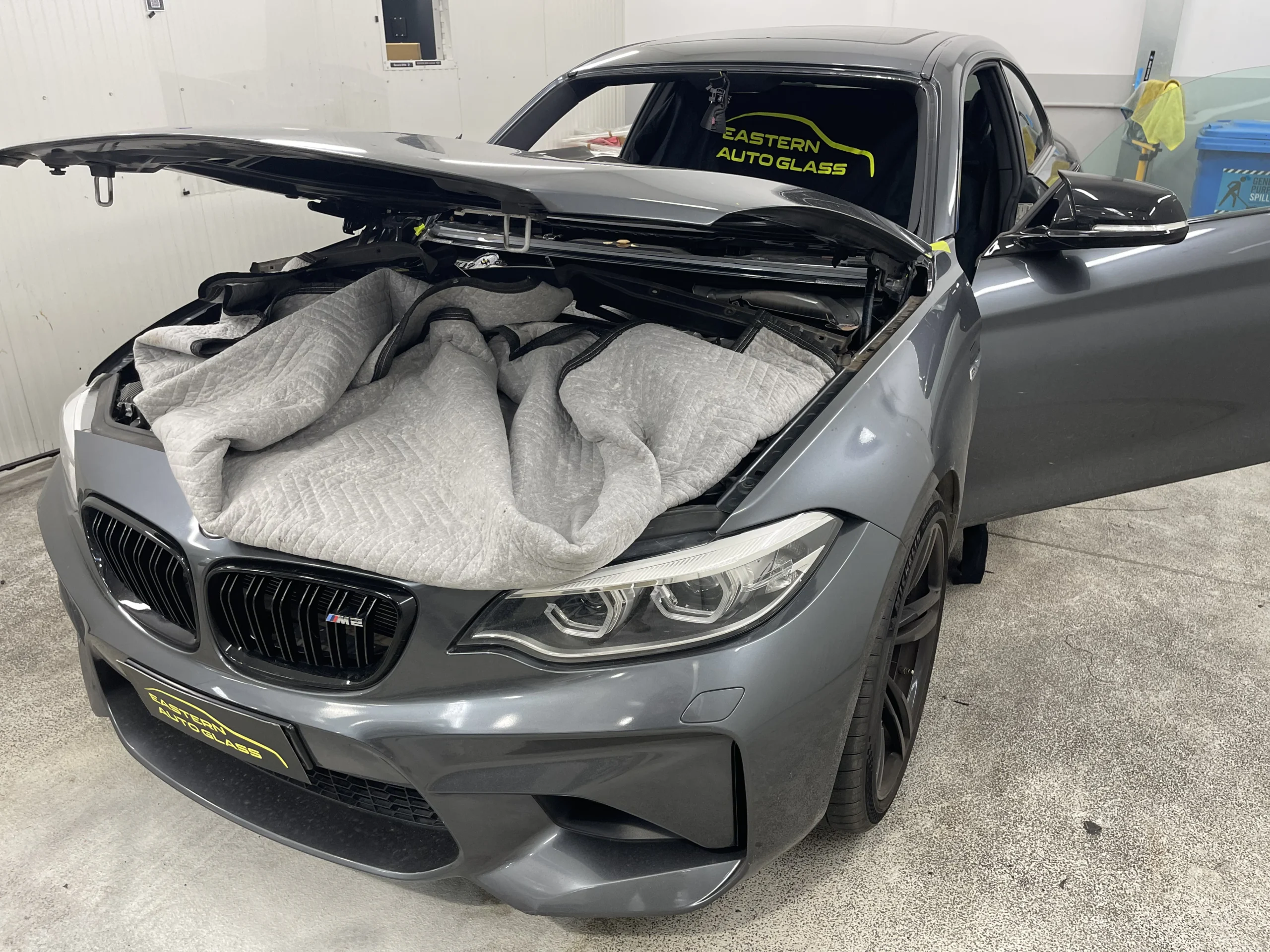 BMW M2 COUPE windscreen replacement