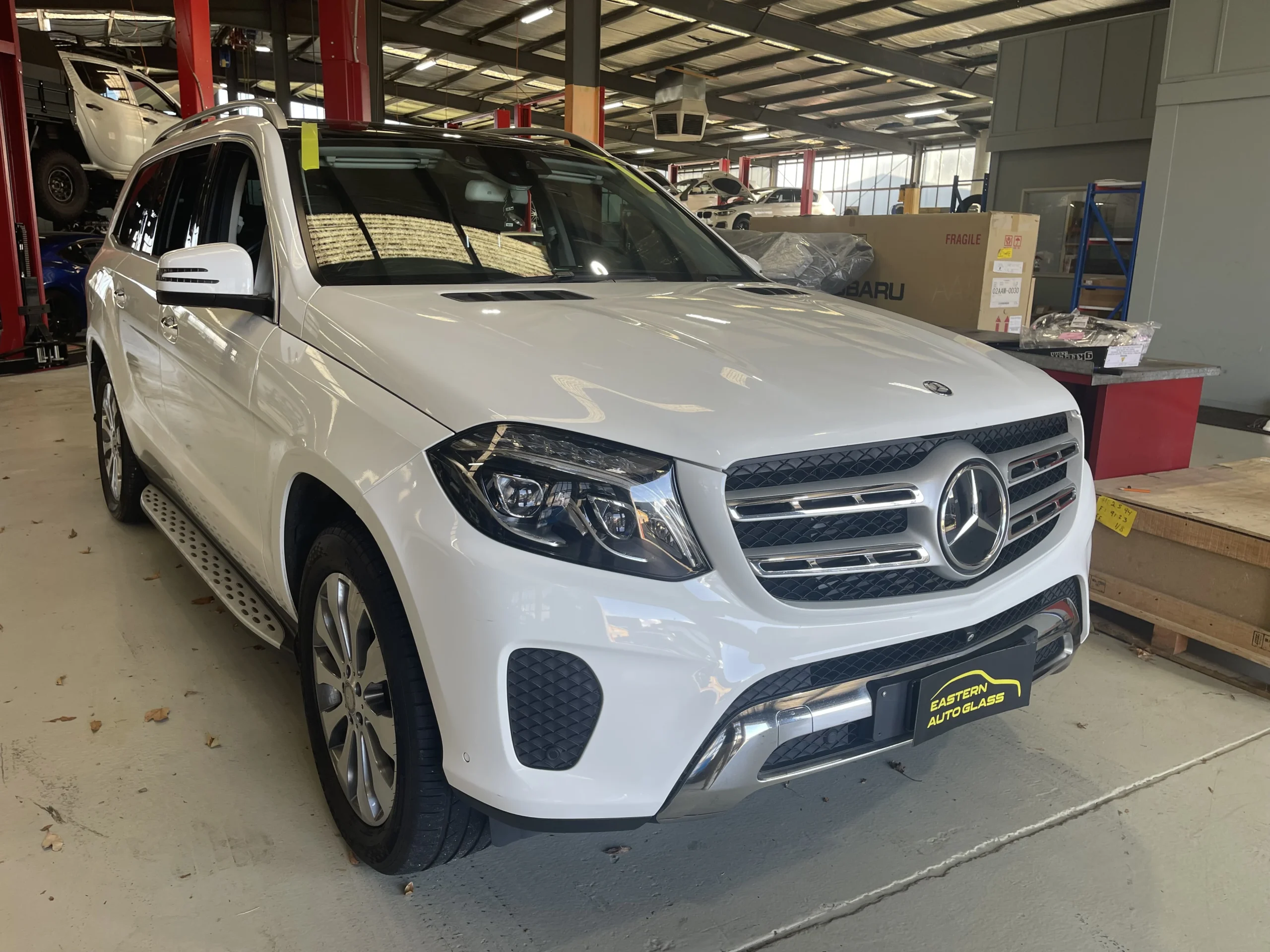 Mercedes windscreen replacement